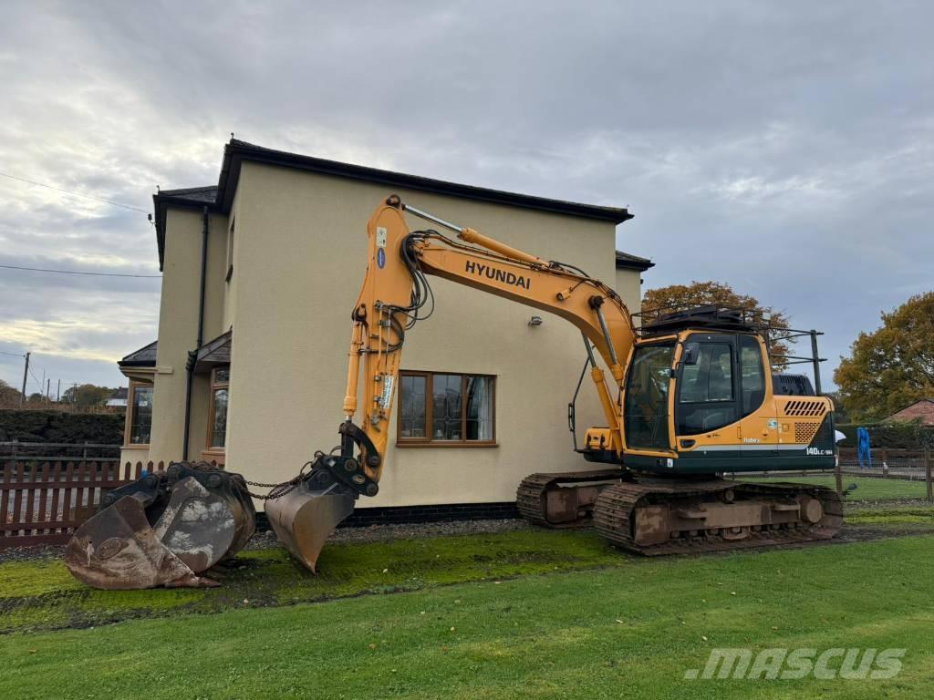 Hyundai R140LC-9A Pelle sur chenilles