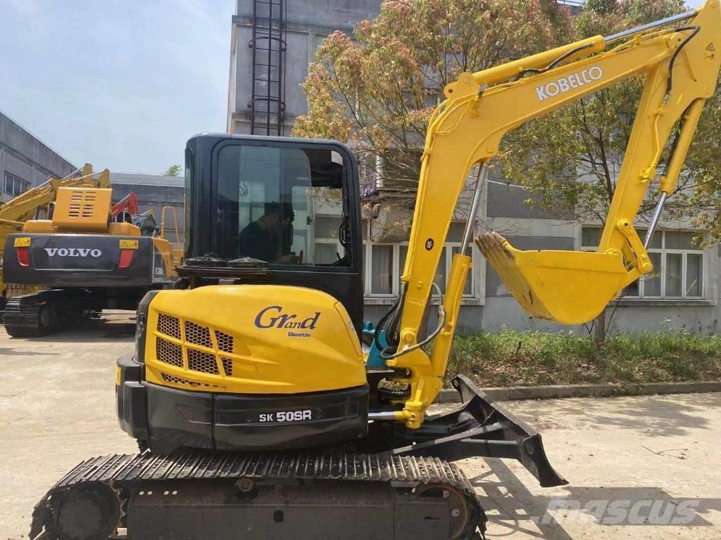 Kobelco SK 50 SR Mini pelle < 7t