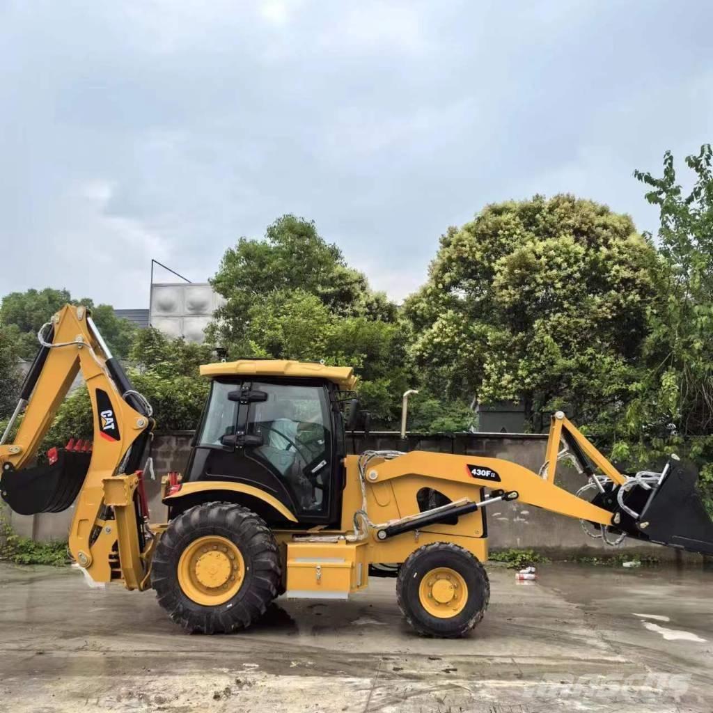 CAT 430 F IT Tractopelle