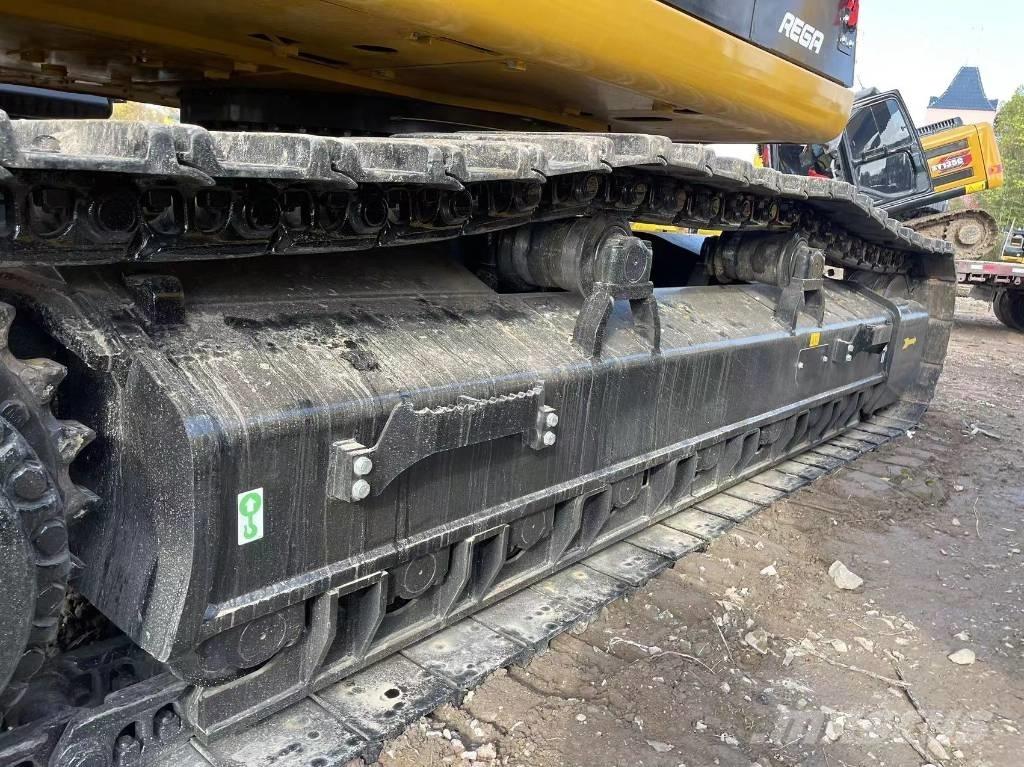 CAT 349 Pelle sur chenilles