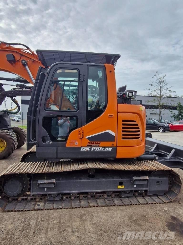 Develon DX 140 LCR-7 Pelle sur chenilles