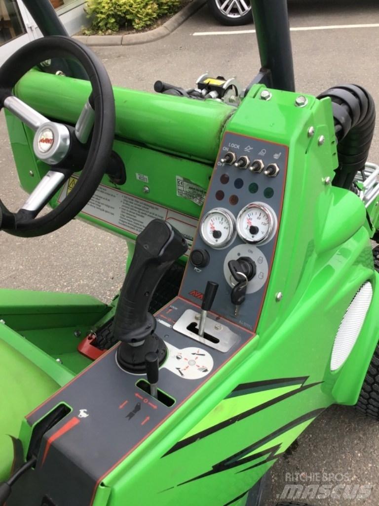 Avant 420 Chargeuse multifonction