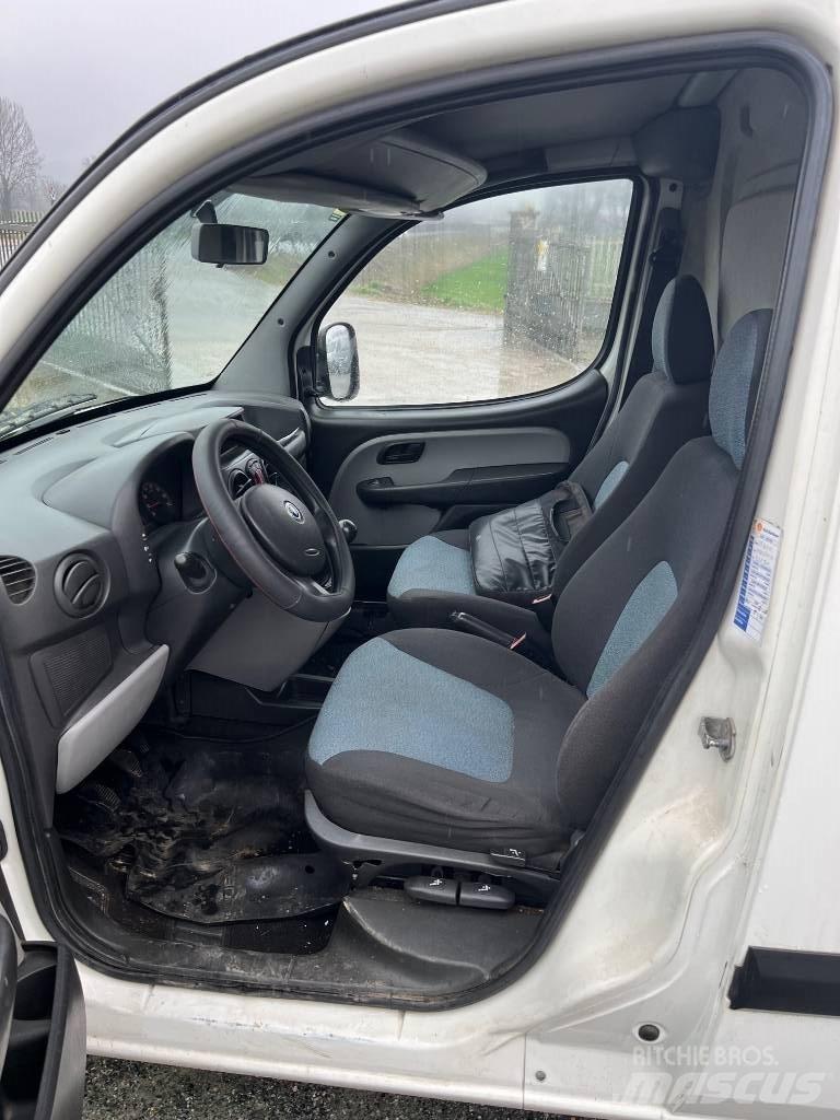 Fiat Doblo Cargo Utilitaire