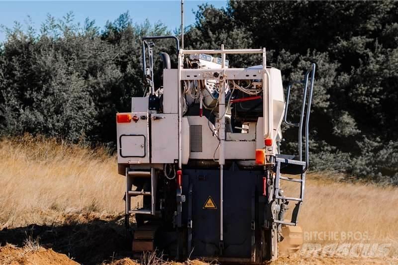 Wirtgen W150 Autre camion