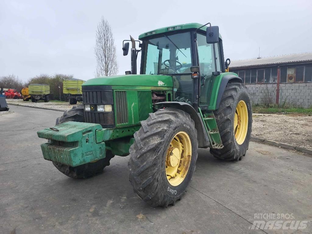 John Deere 6910 Tracteur