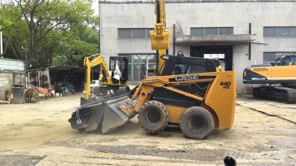 CASE 440 Chargeuse compacte