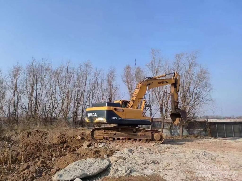 Hyundai R305LC-9T Pelle sur pneus