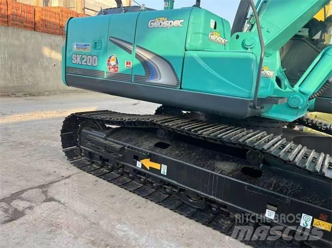 Kobelco SK 220 Pelle sur chenilles