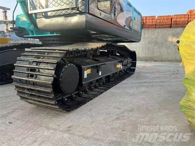 Kobelco SK 220 Pelle sur chenilles