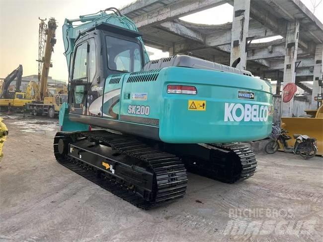 Kobelco SK 220 Pelle sur chenilles