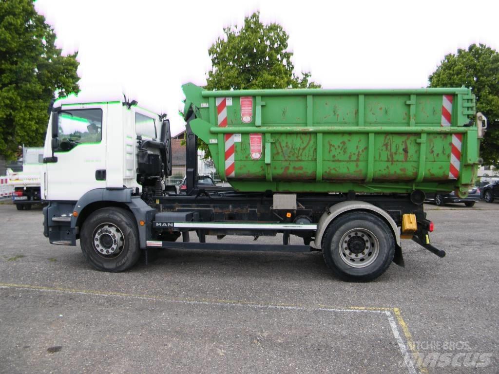 MAN TGM 18.320 Camion ampliroll