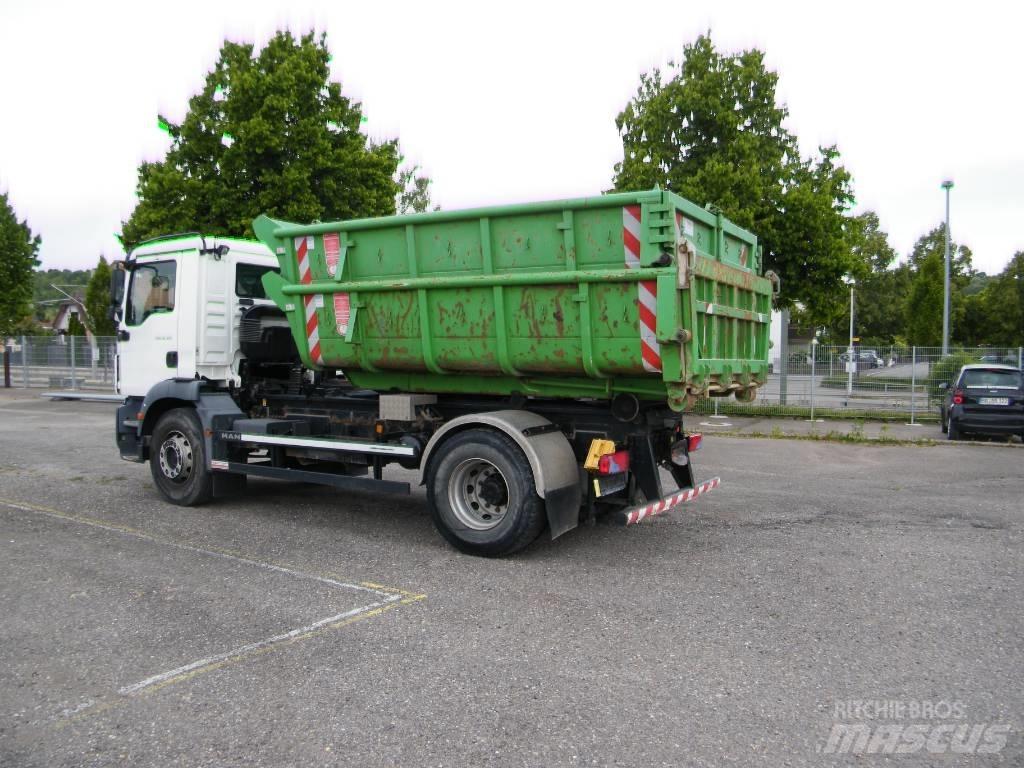 MAN TGM 18.320 Camion ampliroll