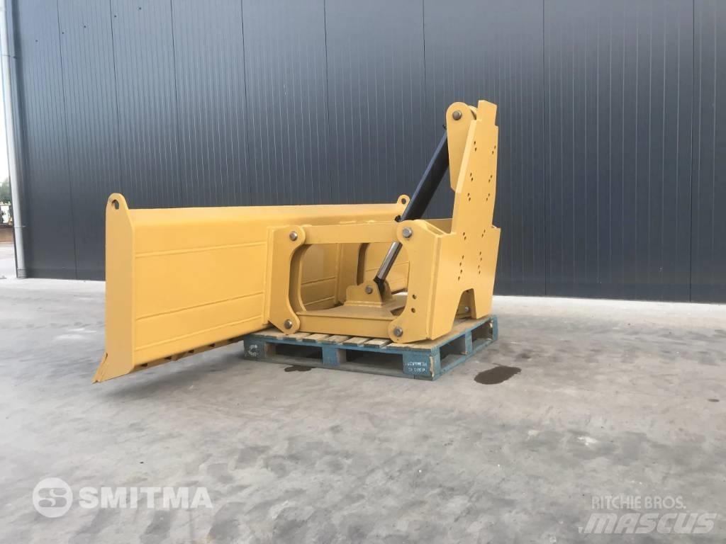 CAT 120M2 Lame