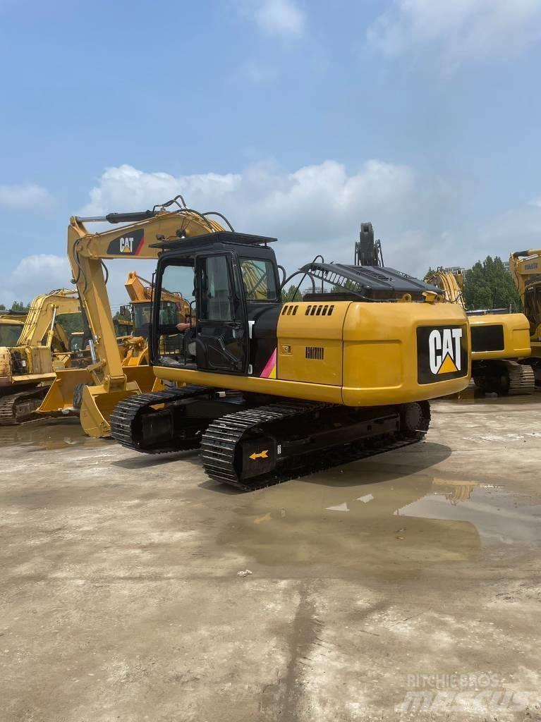 CAT 320D Pelle sur chenilles