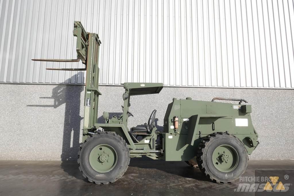 CASE M4K Ex-army Chariot tout terrain