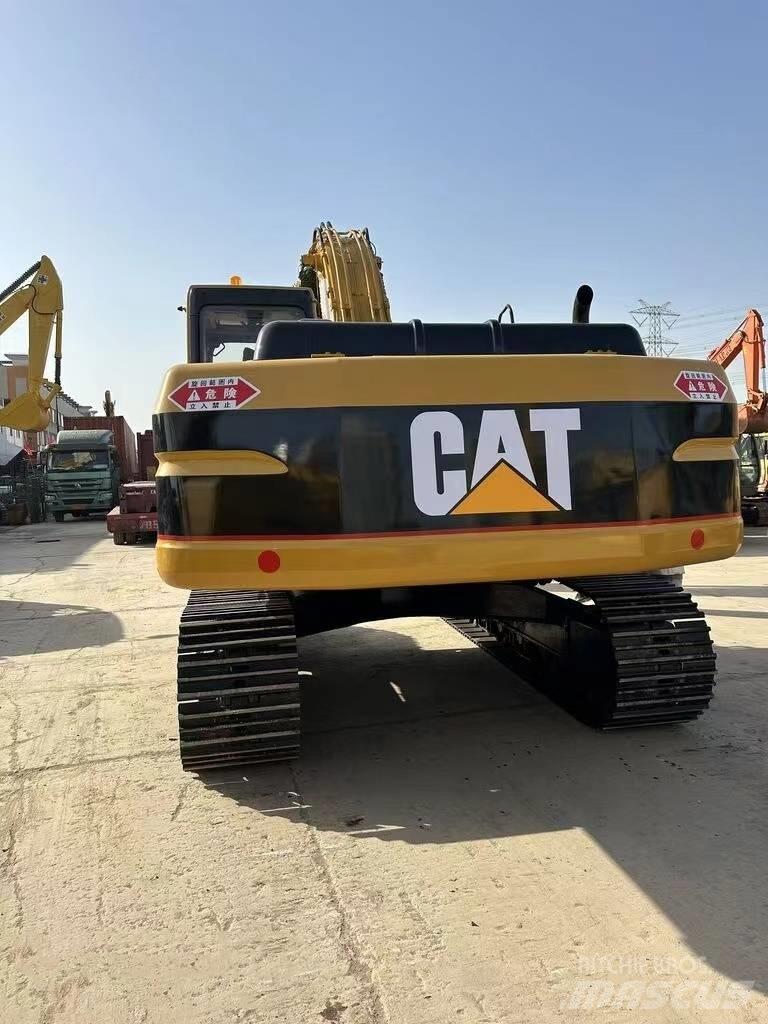 CAT 325 B L Pelle sur chenilles