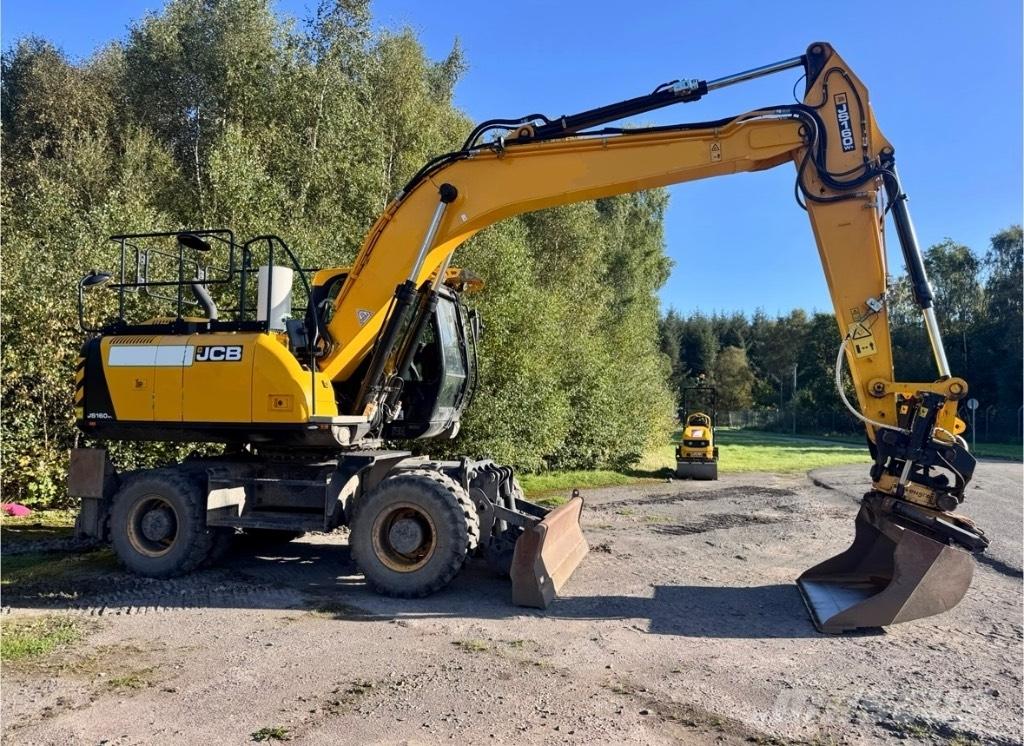 JCB JS 160 W Pelle sur pneus