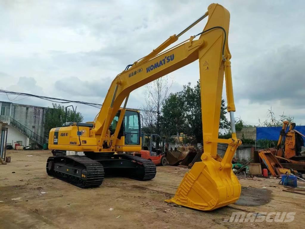 Komatsu PC 220 Pelle sur chenilles
