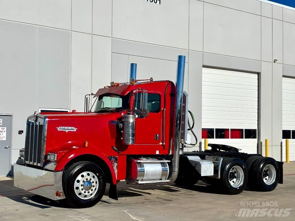 Kenworth W 900 Tracteur routier