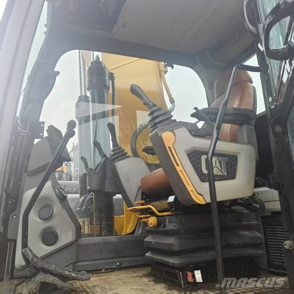 CAT 320 GC Pelle sur chenilles
