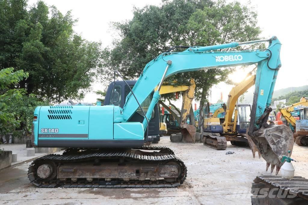 Kobelco SK 140 LC Pelle sur chenilles