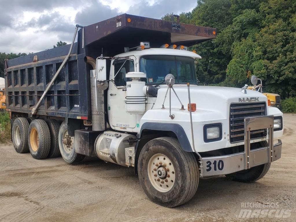 Mack RD 688 S Camion benne