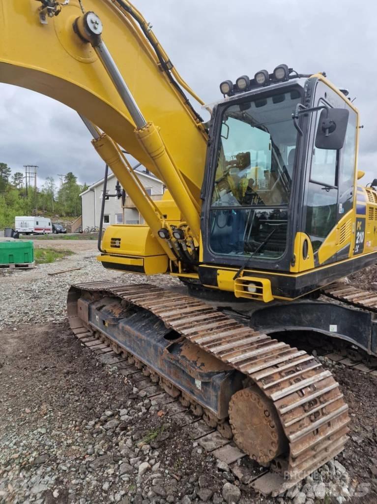 Komatsu PC 210 LC Pelle sur chenilles