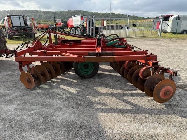 Kverneland 5 M Crover crop