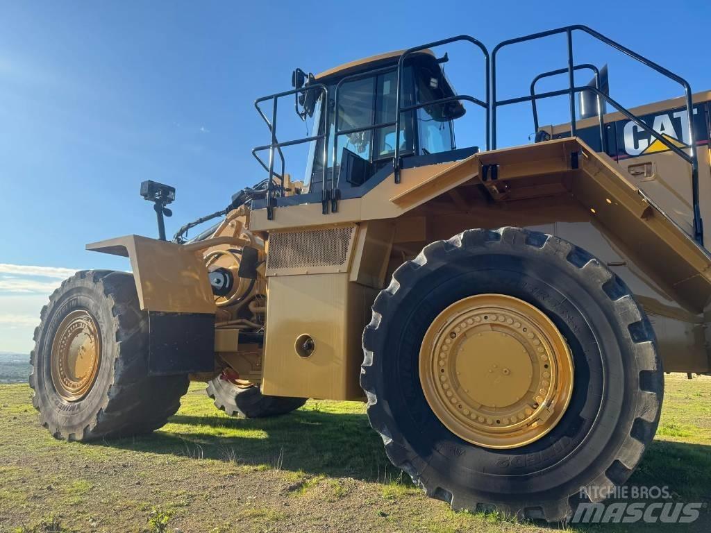 CAT 988 H Chargeuse sur pneus