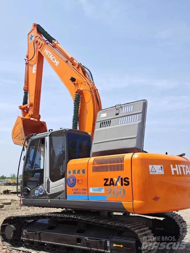 Hitachi ZX200 Pelle sur chenilles