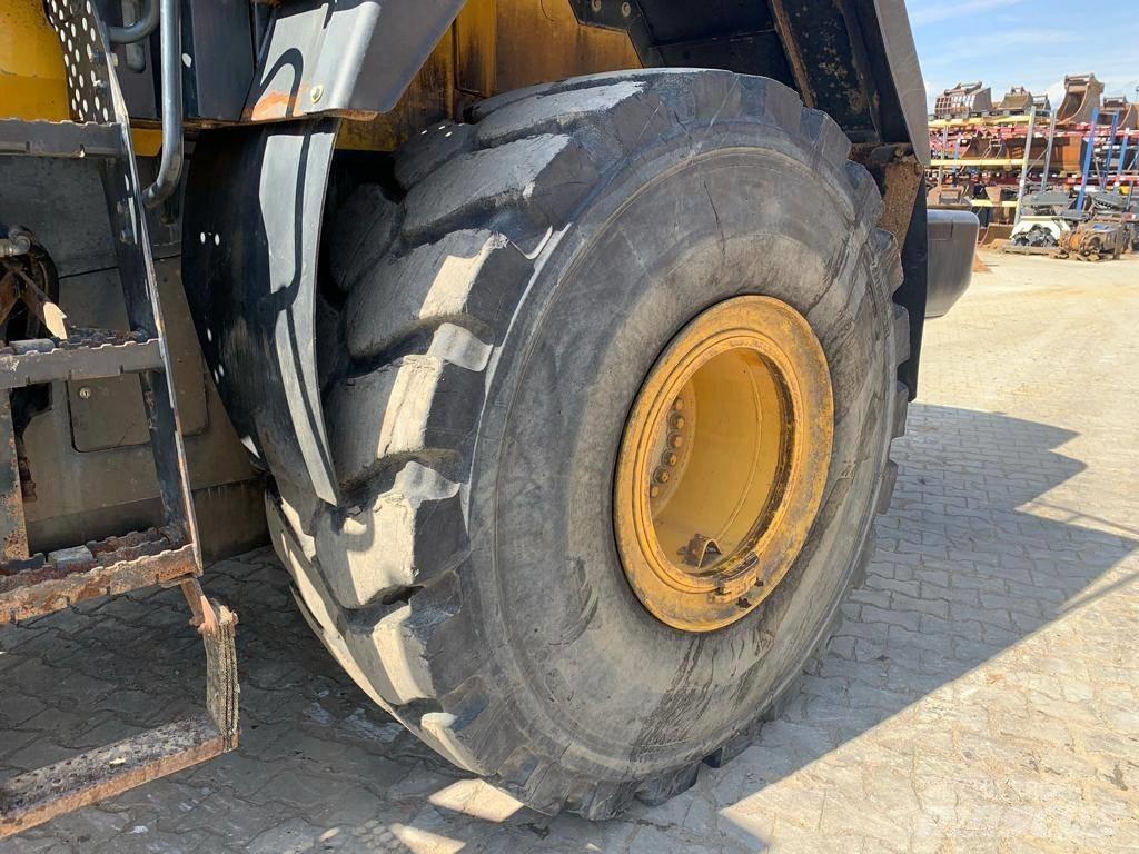 Komatsu WA 480-6 Chargeuse sur pneus