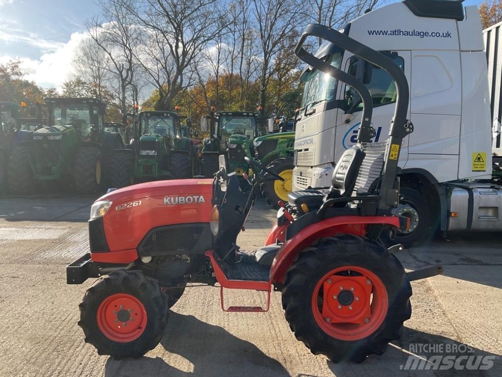 Kubota B 2261 Tracteur