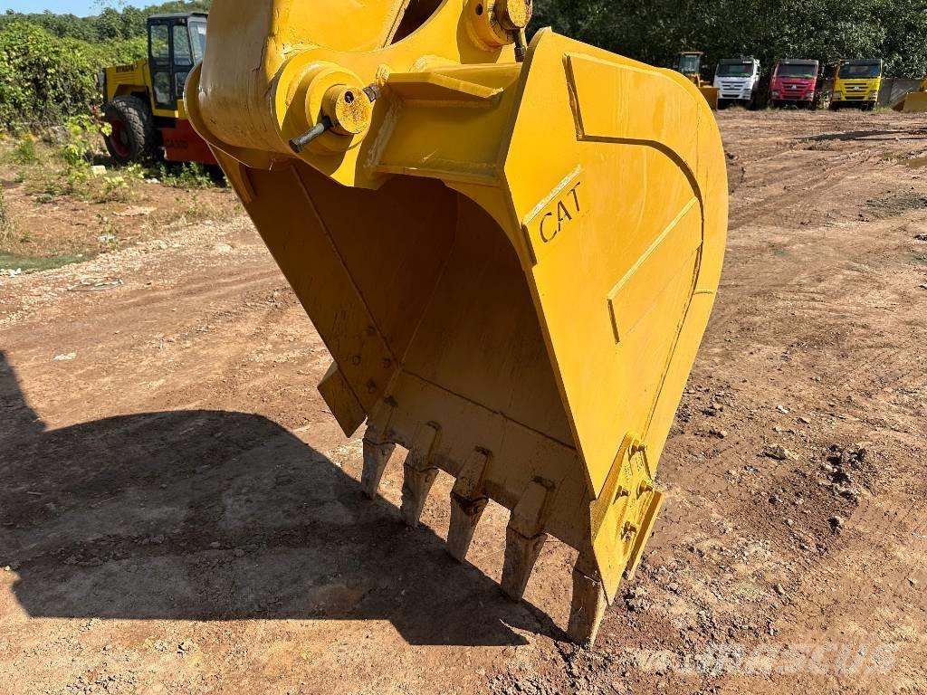 CAT 320CL Pelle sur chenilles