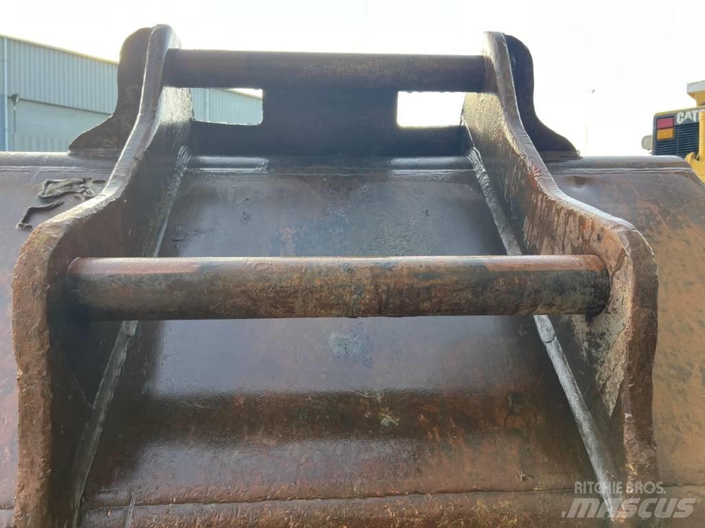 OilQuick OQ90 Godet