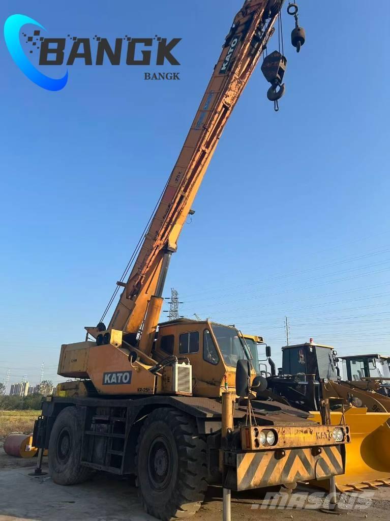 Kato KR 25 H Grues mobiles