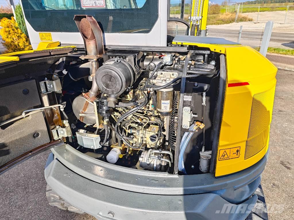 Wacker Neuson ET 42 Pelle sur pneus