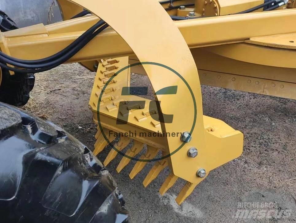 CAT 120 G Niveleuse