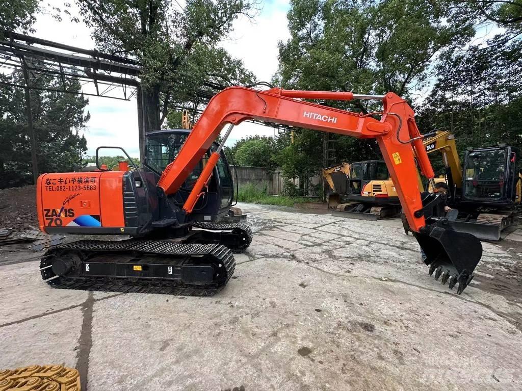 Hitachi 70 Pelle sur chenilles