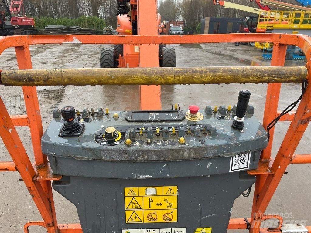 JLG 1200 SJP Nacelles télescopiques