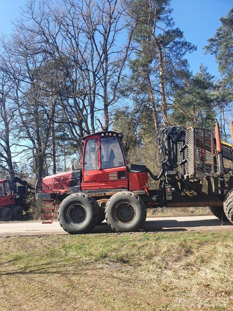 Komatsu 895 Porteur