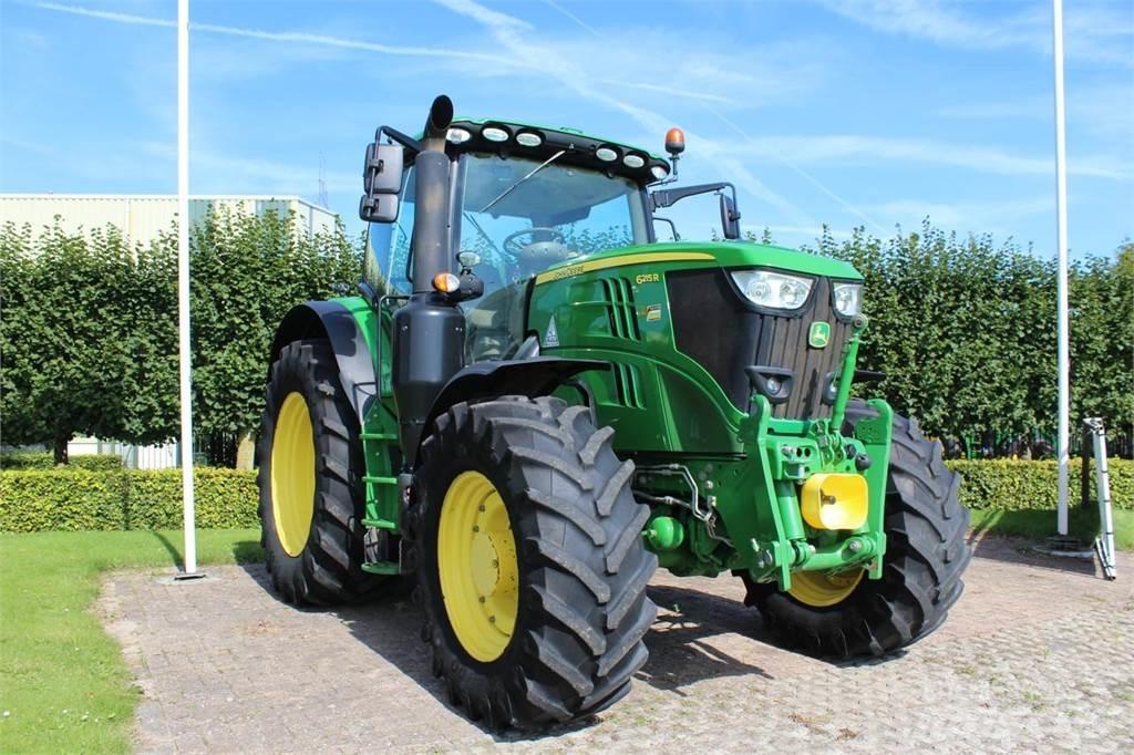 John Deere 6215R Tracteur
