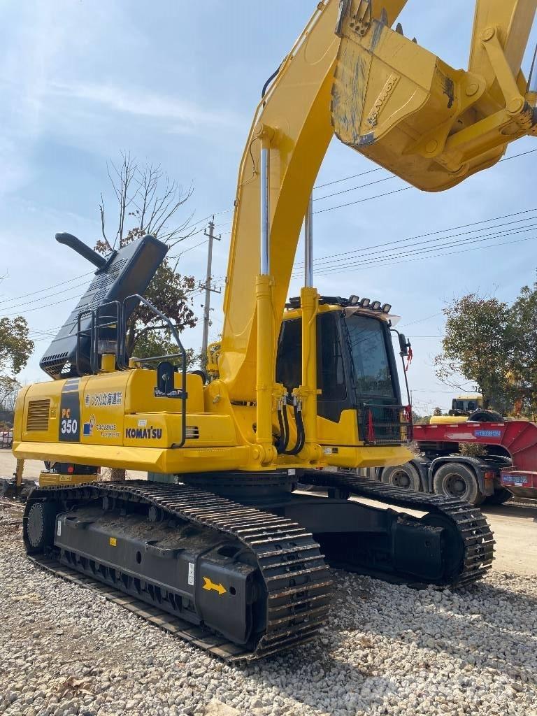 Komatsu 240LC-8 Pelle sur chenilles