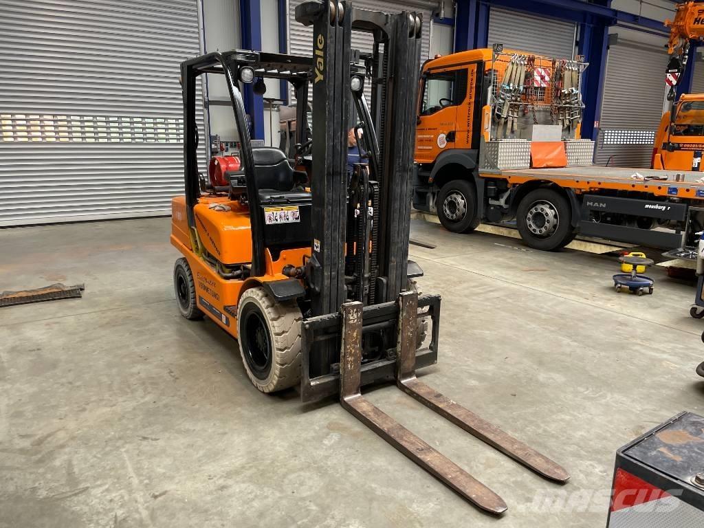 Yale GLP 35 VX Chariots GPL