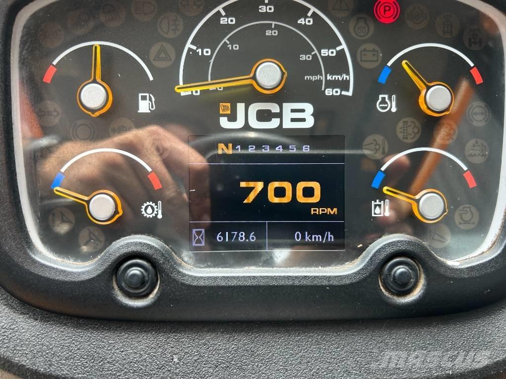 JCB 435S Chargeuse sur pneus