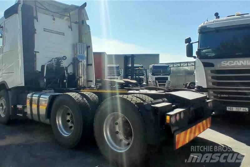 Volvo FH 440 Autre camion