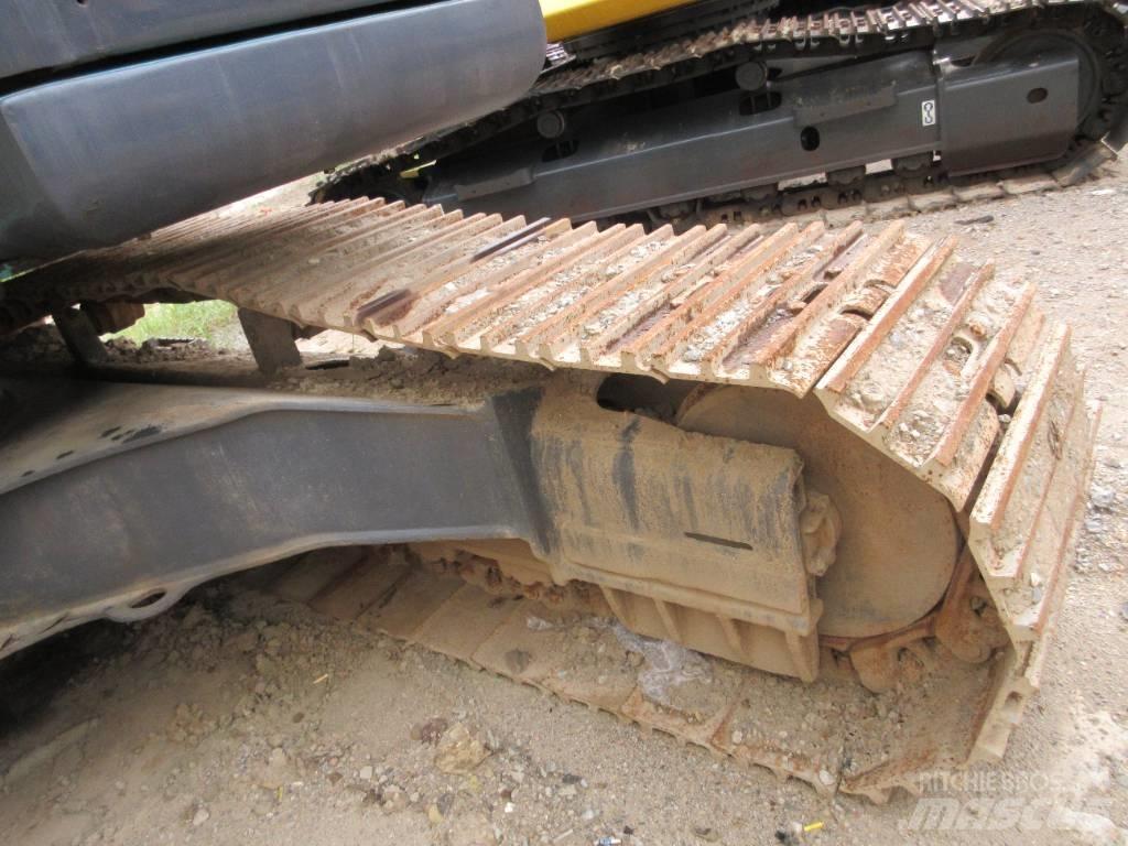 Kobelco SK 200-8 Pelle sur chenilles