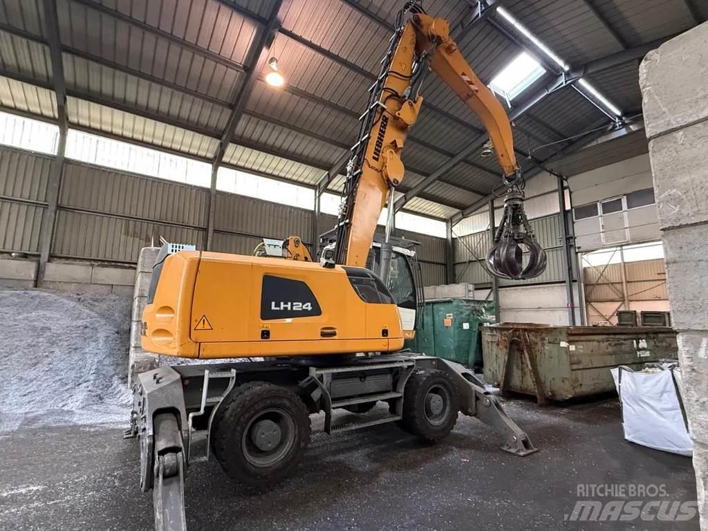 Liebherr LH24 Pelle à déchets