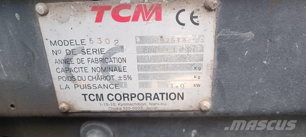 TCM FD25T3 Chariots diesel
