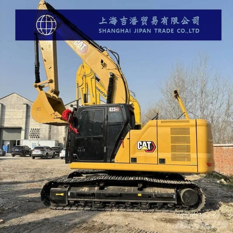 CAT 323 GC Pelle sur chenilles