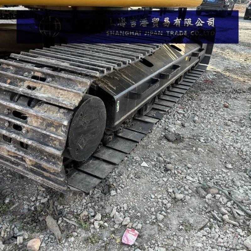 CAT 323 GC Pelle sur chenilles